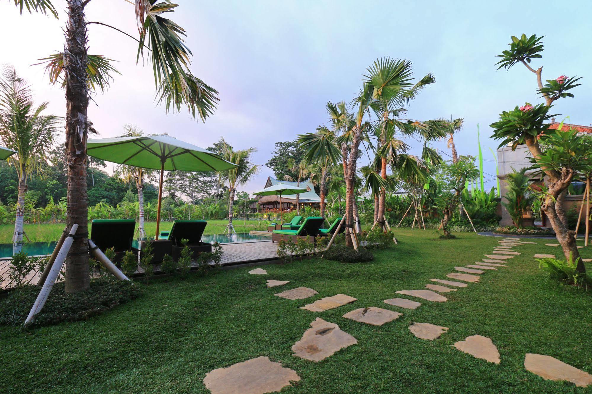 Ubud Tropical Garden Exterior photo